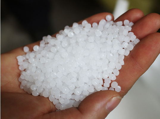 Yantai Double Plastic Industry Co., Ltd. உயர்தர, சுற்றுச்சூழல் நட்பு மற்றும் நீடித்த பிளாஸ்டிக் வலைகளை உருவாக்க 100% விர்ஜின் HDPE மூலப்பொருட்களை வலியுறுத்துகிறது